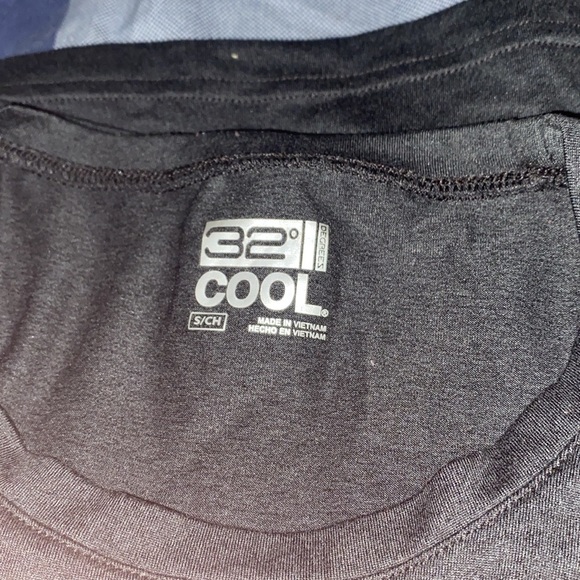 32 Degrees Cool T-Shirt - Picture 3 of 3